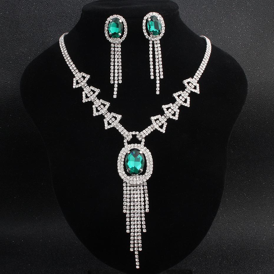 Green crystal and silver jewelry set