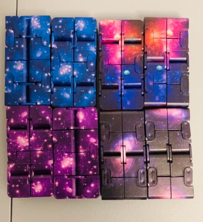 Infinity cube